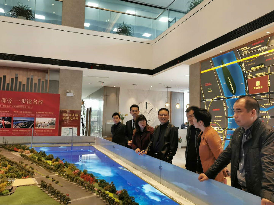 20250219543362.jpg 1085555390.jpg